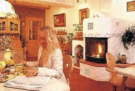 Gastgeb Otel Essen